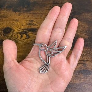 JJ Jonette Jewelry Pewter Hummingbird Brooch Bird Outline Pin Vintage 80’s